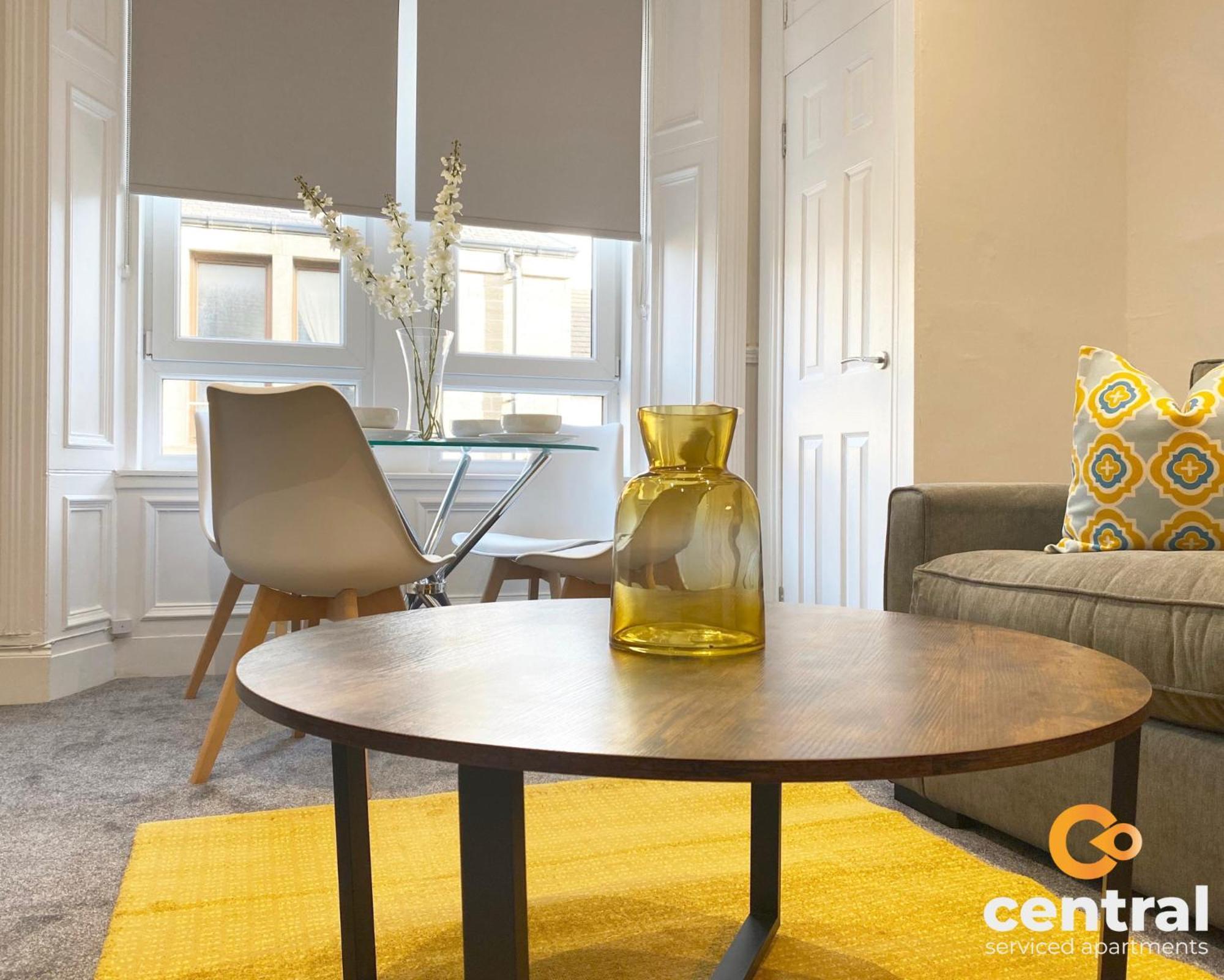 Central Serviced Apartments - Cosy 1 Bedroom - Modern - Close To Transport Links - Quiet Neighbourhood - Fast Wifi - Fully Equipped - Smart Tvs In All Rooms - Monthly Stays Welcome - Free Street Parking - Ideal Relocation To Dundee Accommodation Exterior photo