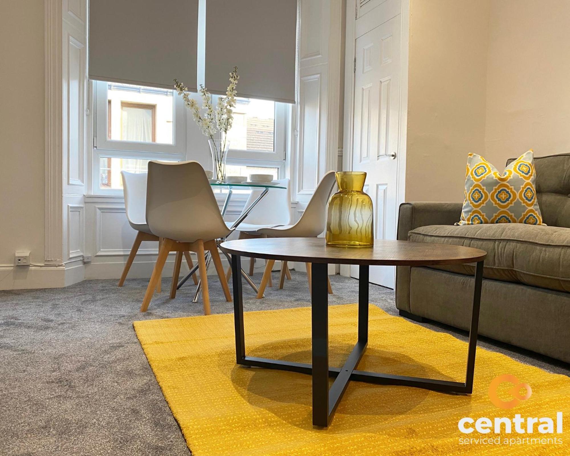 Central Serviced Apartments - Cosy 1 Bedroom - Modern - Close To Transport Links - Quiet Neighbourhood - Fast Wifi - Fully Equipped - Smart Tvs In All Rooms - Monthly Stays Welcome - Free Street Parking - Ideal Relocation To Dundee Accommodation Exterior photo