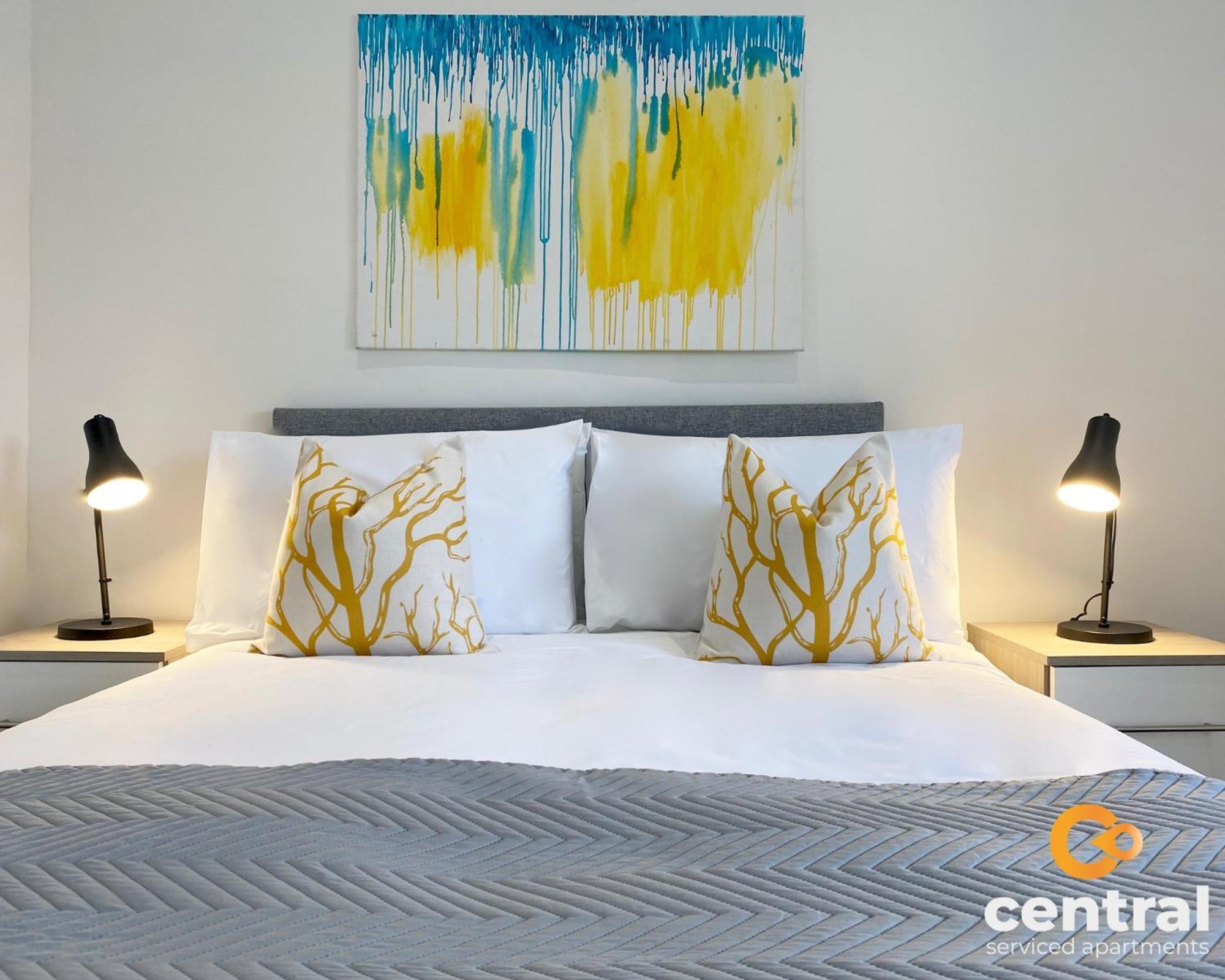 Central Serviced Apartments - Cosy 1 Bedroom - Modern - Close To Transport Links - Quiet Neighbourhood - Fast Wifi - Fully Equipped - Smart Tvs In All Rooms - Monthly Stays Welcome - Free Street Parking - Ideal Relocation To Dundee Accommodation Exterior photo